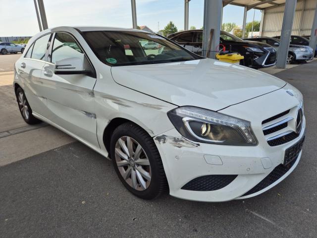 2015 Mercedes-Benz A -Klasse A 180 BlueEfficiency — 1