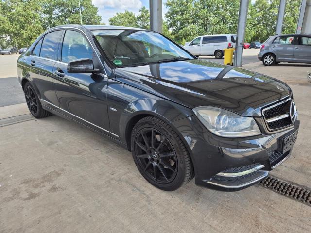 2011 Mercedes-Benz C -Klasse Lim. C 200 CGI BlueEfficiency — 1