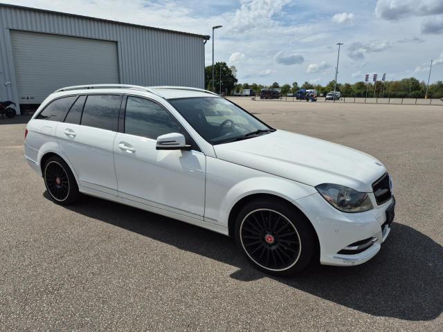 2013 Mercedes-Benz C T-Modell C 220 CDI BlueEfficiency — 1