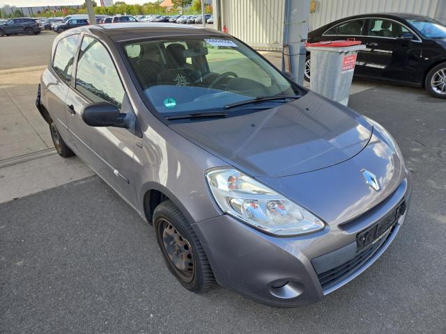 2012 Renault Clio III YAHOO! — 1