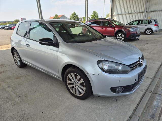 2012 Volkswagen Golf VI Style BlueMotion/BMT — 1