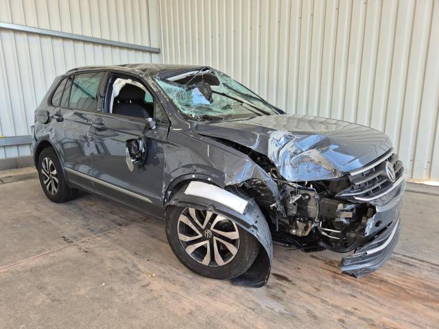 2022 Volkswagen Tiguan Active — 1