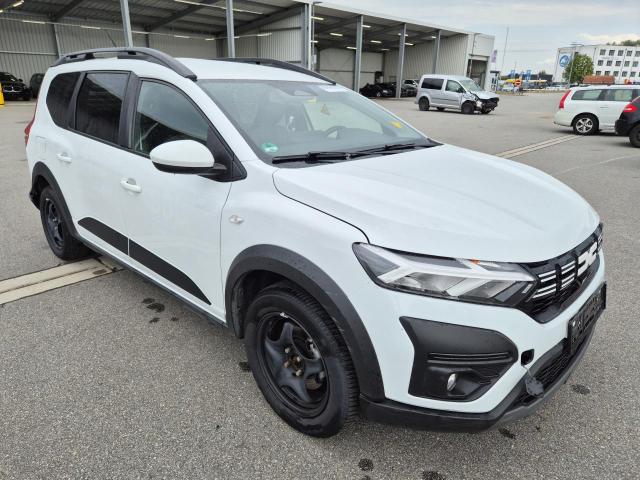 2024 Dacia Jogger Expression — 1