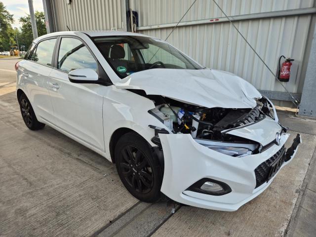 2019 Hyundai i20 Active — 1