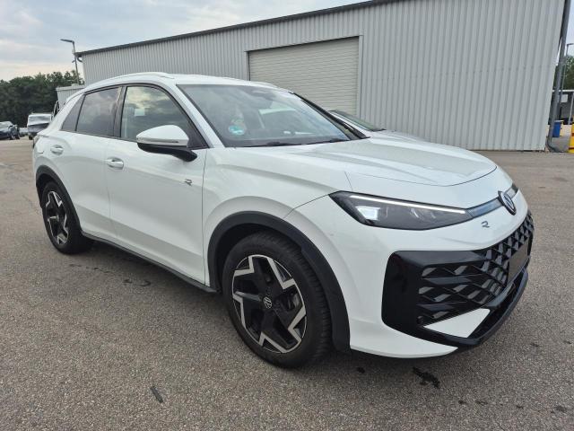 2026 Volkswagen T-Roc 1.5 eTSI 110 kW R-Line — 1
