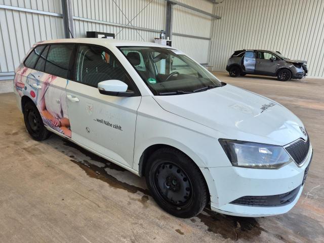 2017 Skoda Fabia Clever — 1