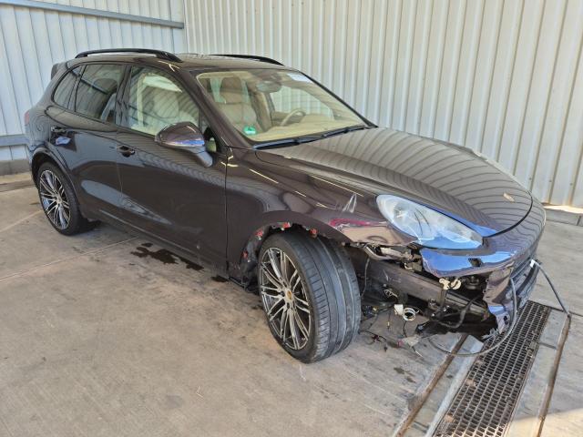 2017 Porsche Cayenne Diesel Platinum Edition — 1
