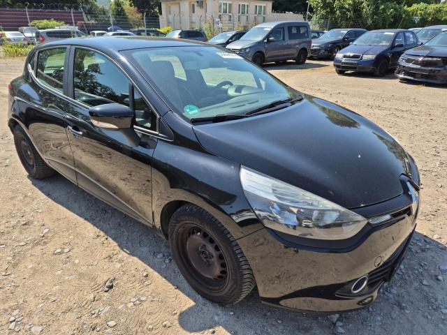 2012 Renault Clio IV Expression — 1