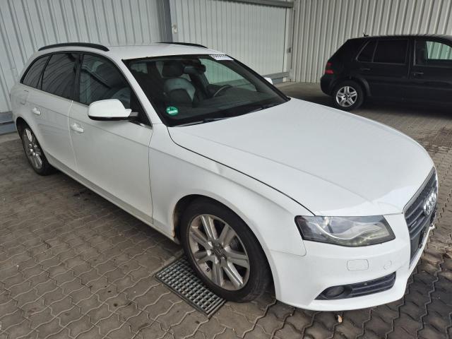 2011 Audi A4 Avant S line Sportpaket / plus quattro — 1