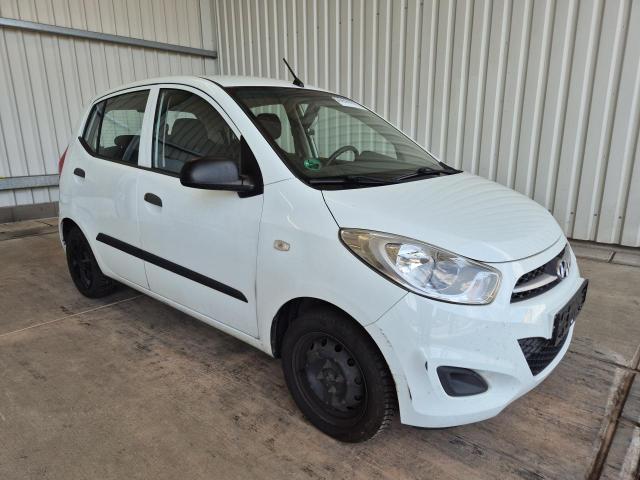 2011 Hyundai i10 FIFA WM Edition — 1