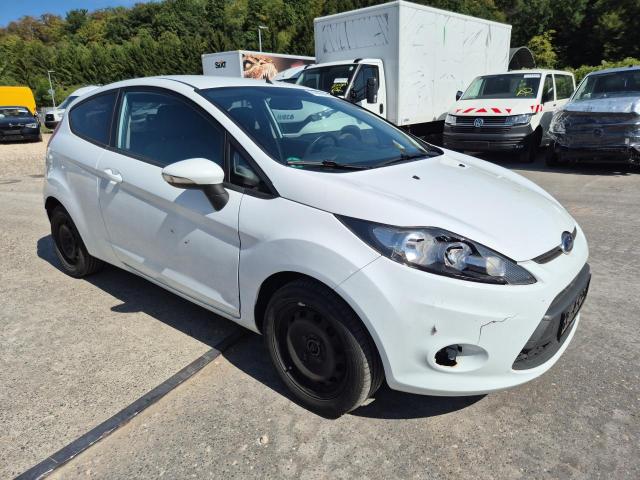 2012 Ford Fiesta Champions Edition — 1