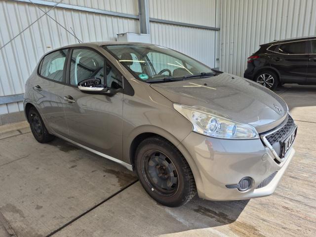 2014 Peugeot 208 Active — 1