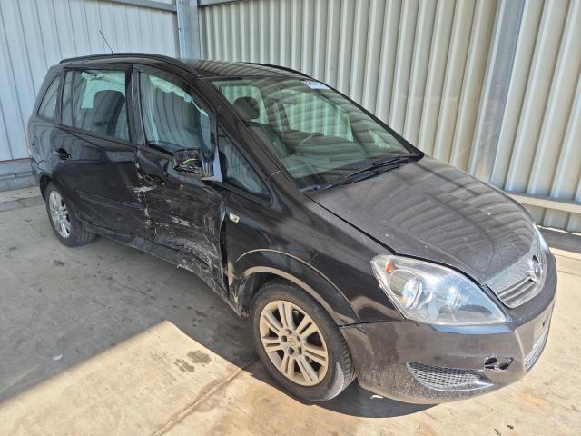 2012 Opel Zafira B Family — 1