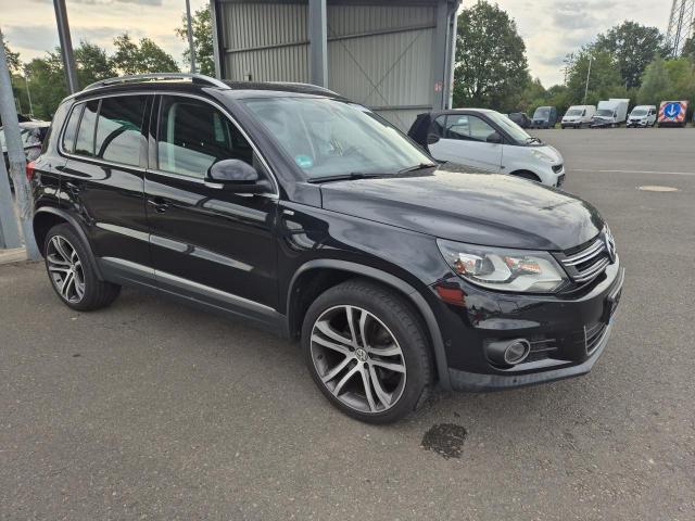 2014 Volkswagen Tiguan Cup Sport & Style BMT — 1