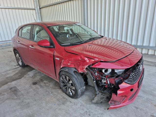 2016 Fiat Tipo Lounge — 1