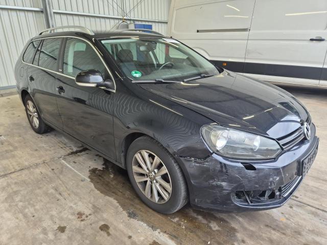 2011 Volkswagen Golf VI Variant Style BlueMotion — 1