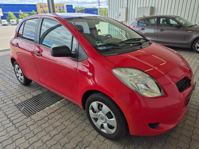 2007 Toyota Yaris Cool — 1