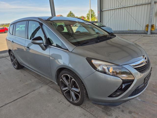 2013 Opel Zafira C Tourer Sport — 1