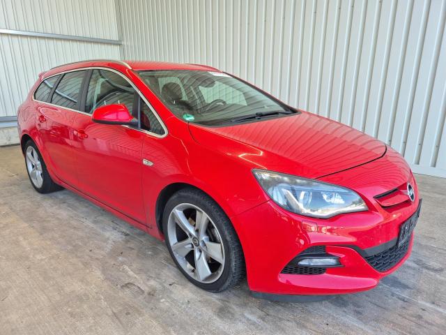 2013 Opel Astra J Sports Tourer BiTurbo — 1