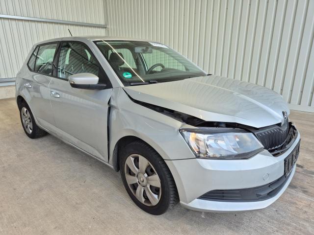 2015 Skoda Fabia Active — 1