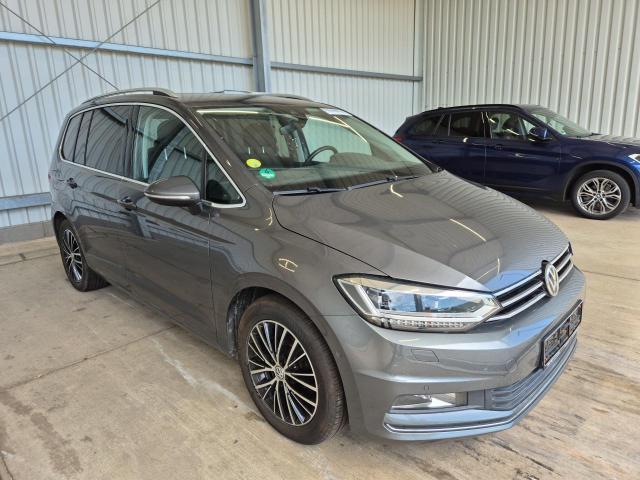 2016 Volkswagen Touran Highline BMT/Start-Stopp — 1