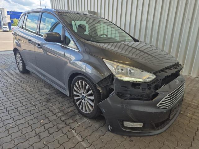 2017 Ford Grand C-Max Titanium — 1