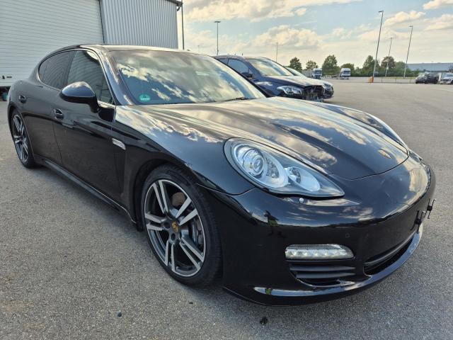 2012 Porsche Panamera Diesel — 1