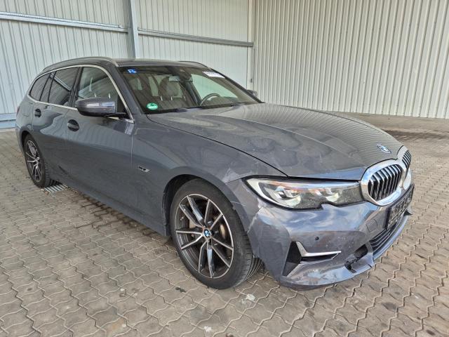 2021 BMW 3er Touring 330 e xDrive Luxury Line — 1