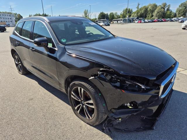 2020 Volvo XC60 Momentum Pro 2WD — 1