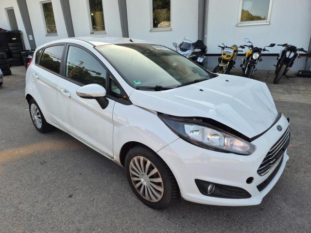 2013 Ford Fiesta Trend — 1