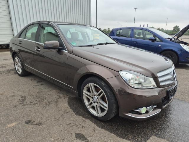 2013 Mercedes-Benz C -Klasse Lim. C 180 CGI BlueEfficiency — 1