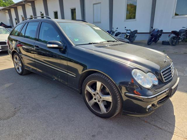 2004 Mercedes-Benz C -Klasse T-Modell C 230 Kompressor — 1