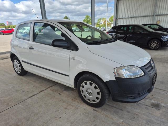 2010 Volkswagen Fox Basis — 1