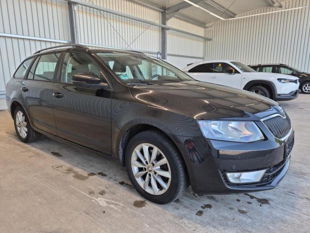 2013 Skoda Octavia Combi Ambition — 1