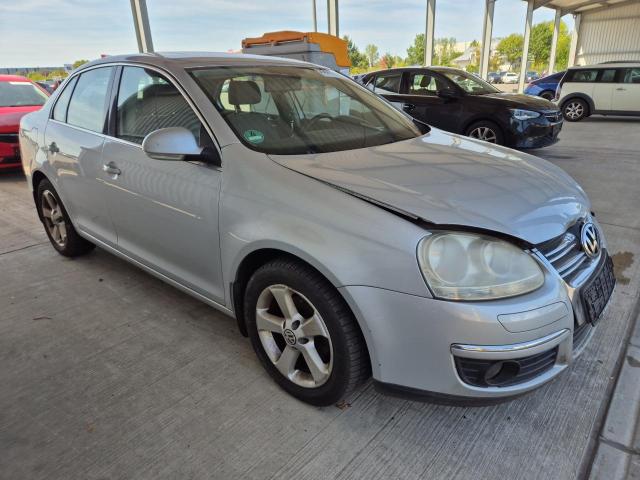 2006 Volkswagen Jetta V Comfortline — 1