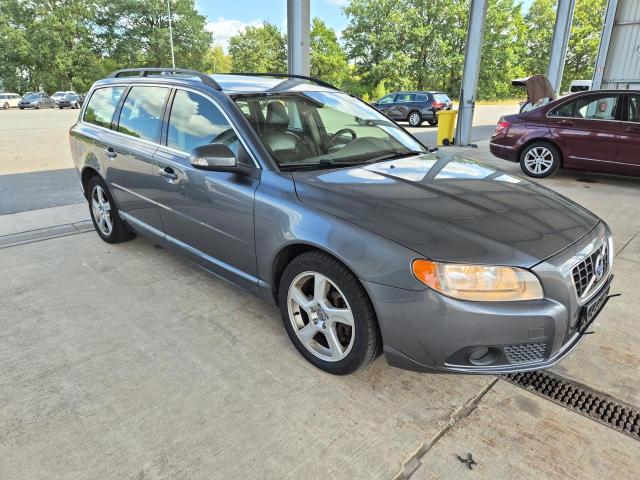 2011 Volvo V70 Kombi Momentum — 1