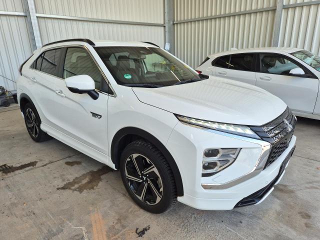2024 Mitsubishi Eclipse Cross Plus Select Hybrid 4WD — 1