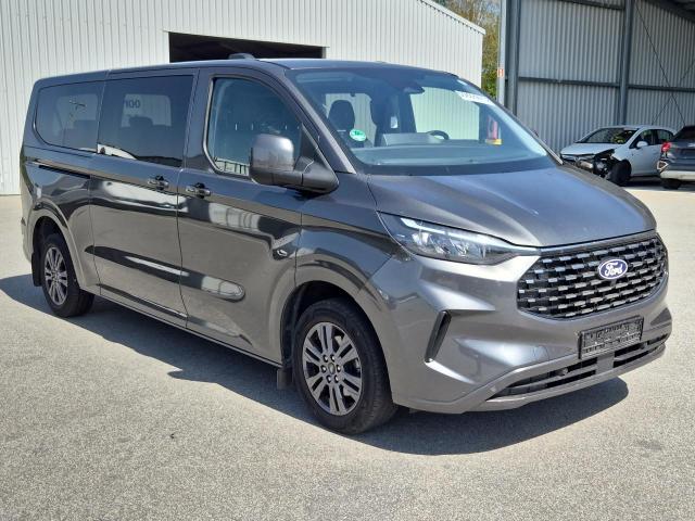 2025 Ford Tourneo Custom Bus 320 L2 Tourneo Titanium FWD — 1