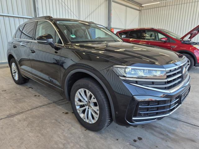 2025 Volkswagen Touareg 3.0 TDI 170 kW 4Motion Elegance — 1