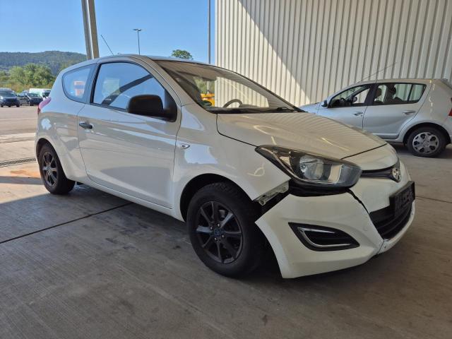 2013 Hyundai i20 5 Star Edition — 1