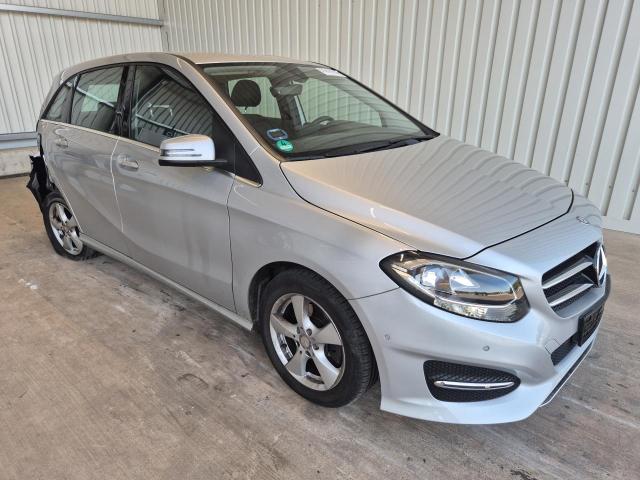 2015 Mercedes-Benz B -Klasse B 200 — 1