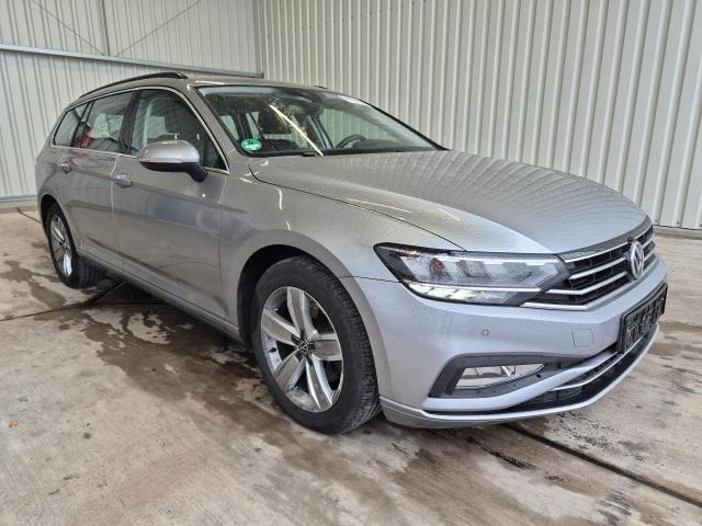 2020 Volkswagen Passat Variant Business — 1