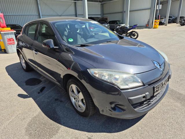 2009 Renault Megane III Lim. Dynamique — 1