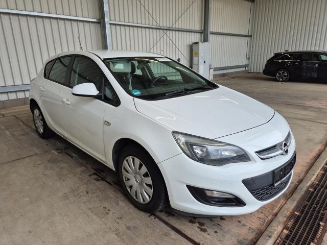 2015 Opel Astra J Lim. Selection — 1