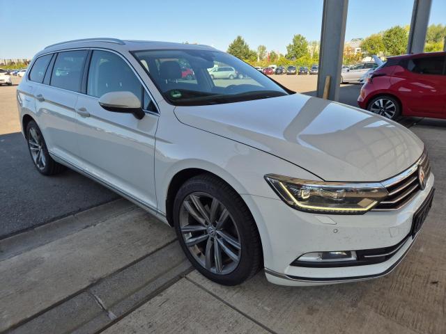 2019 Volkswagen Passat Variant Highline BMT/Start-Stopp — 1