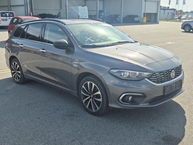 2017 Fiat Tipo Lounge — 1