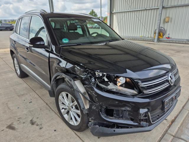 2013 Volkswagen Tiguan Sport & Style BMT — 1