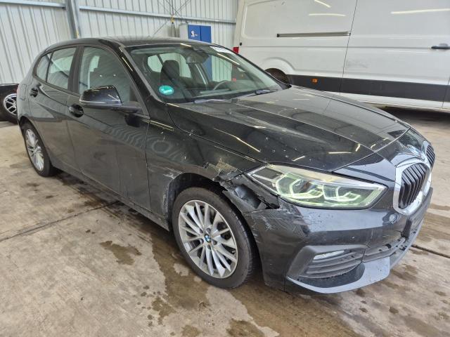 2023 BMW 1er Lim. 120d Advantage — 1