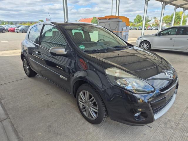 2010 Renault Clio III Night and Day — 1