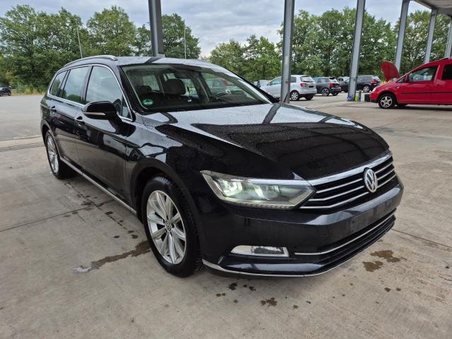 2017 Volkswagen Passat Variant Highline BMT/Start-Stopp — 1